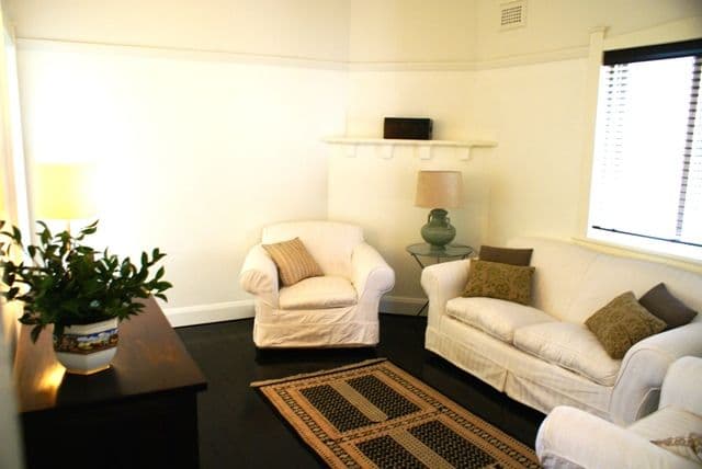 7 Carinya Avenue, MASCOT NSW 2020, Mascot - Thumbnail 2