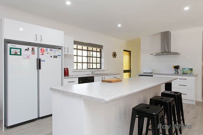 229 Roach Road, Clare SA 5453, Clare - Thumbnail 7