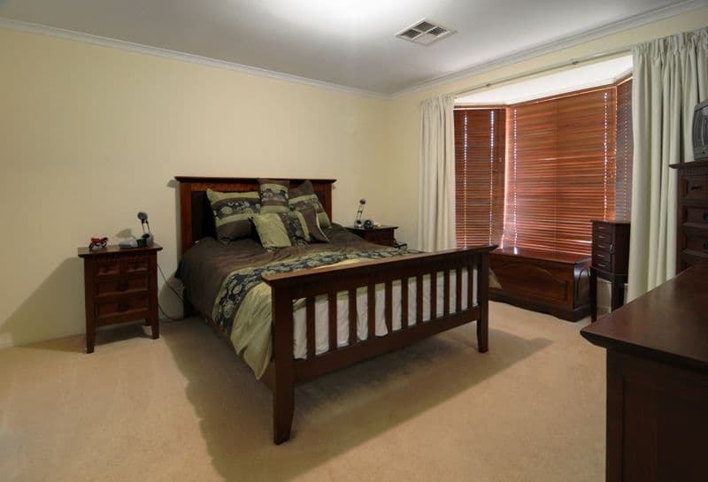 24  Eton Drive, ANDREWS FARM SA 5114, Andrews Farm - Thumbnail 2