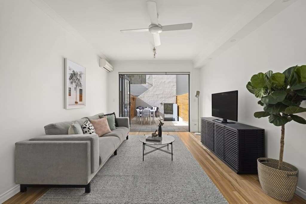 3/130 Mitchell Road, Alexandria - Image 1