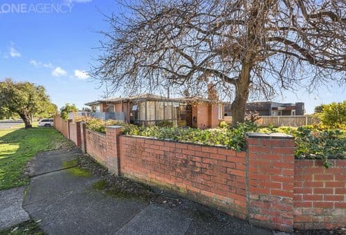 121 Nixon Street, Devonport, Devonport - Image 1