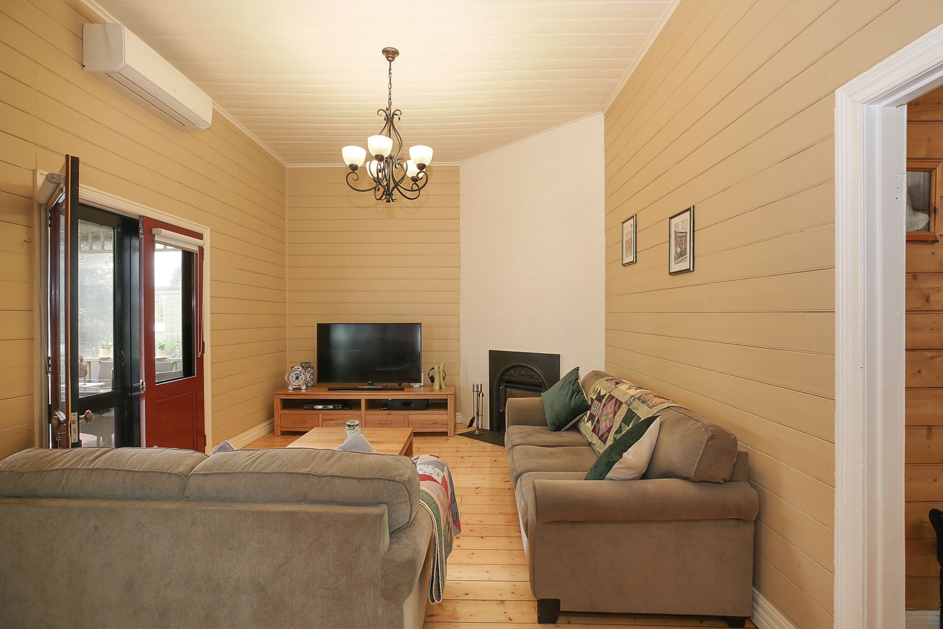 50 Leura Street, Camperdown VIC 3260, Camperdown - Thumbnail 6