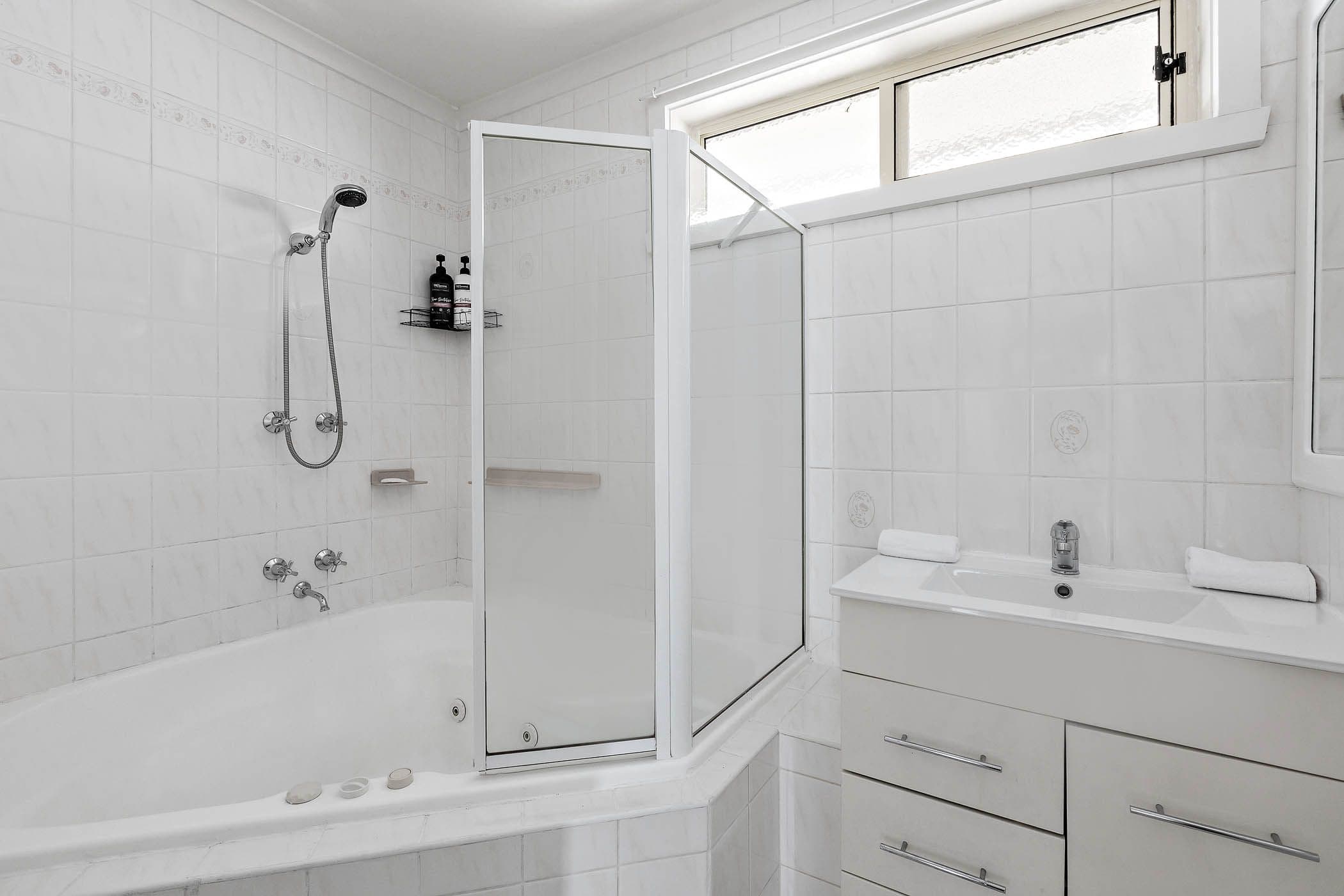 16 Bundy Court, Frankston North VIC 3200, Frankston North - Thumbnail 7