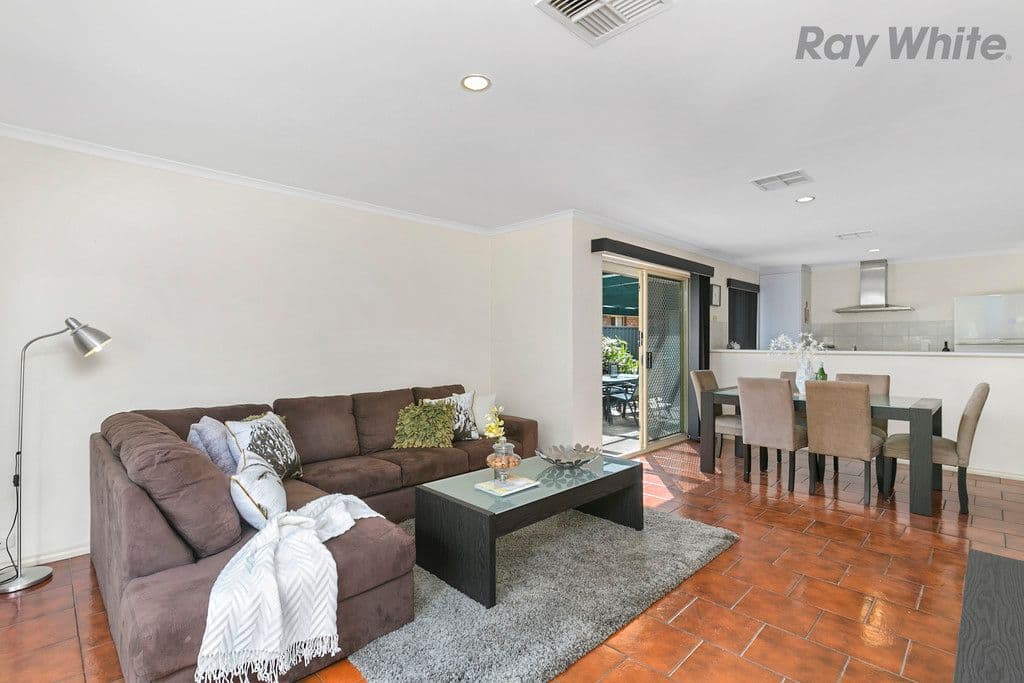 25 Arnold Drive, Mitchell Park SA 5043, Mitchell Park - Thumbnail 4