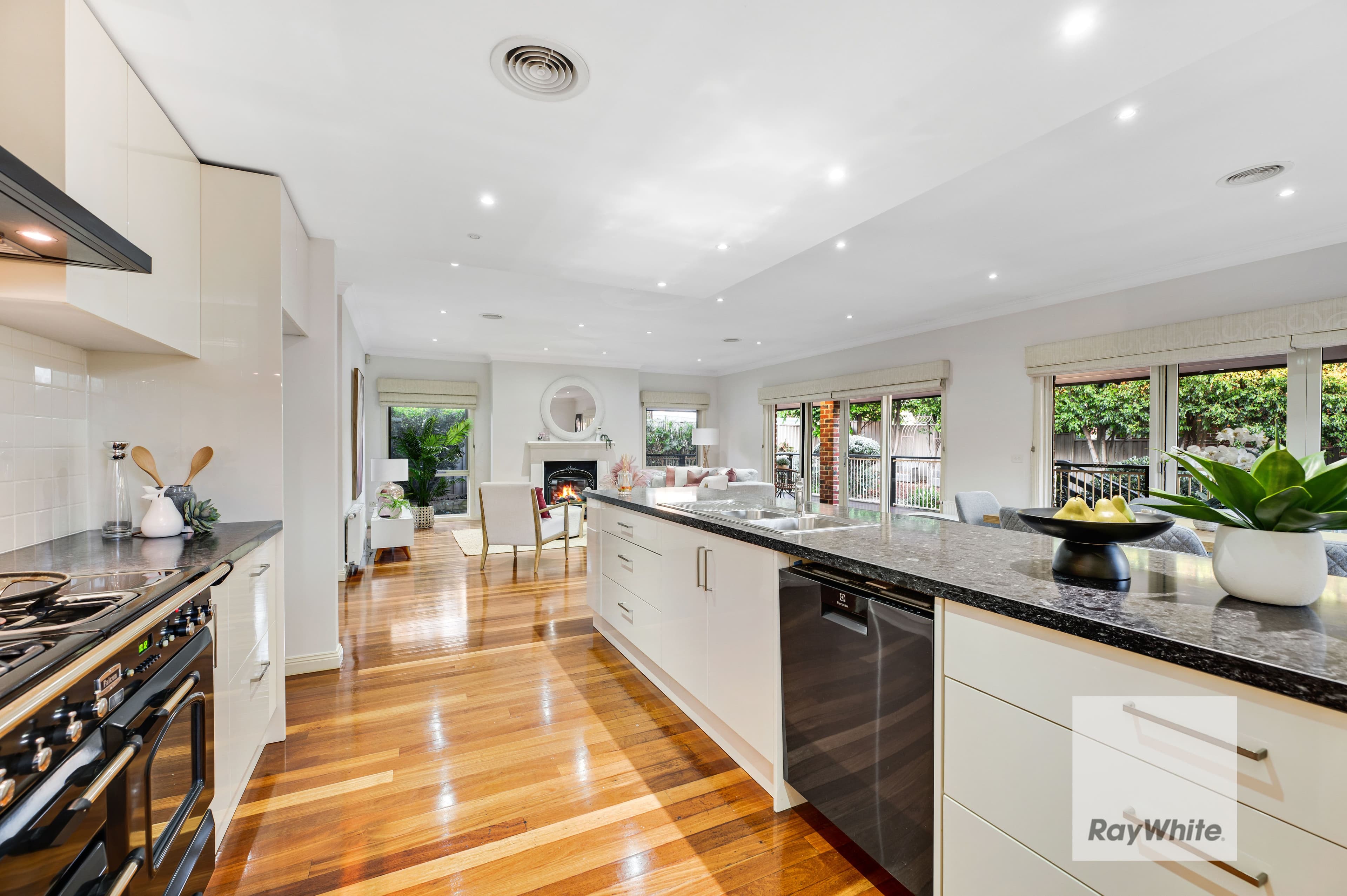35 Threadneedle Street, Attwood VIC 3049, Attwood - Thumbnail 8
