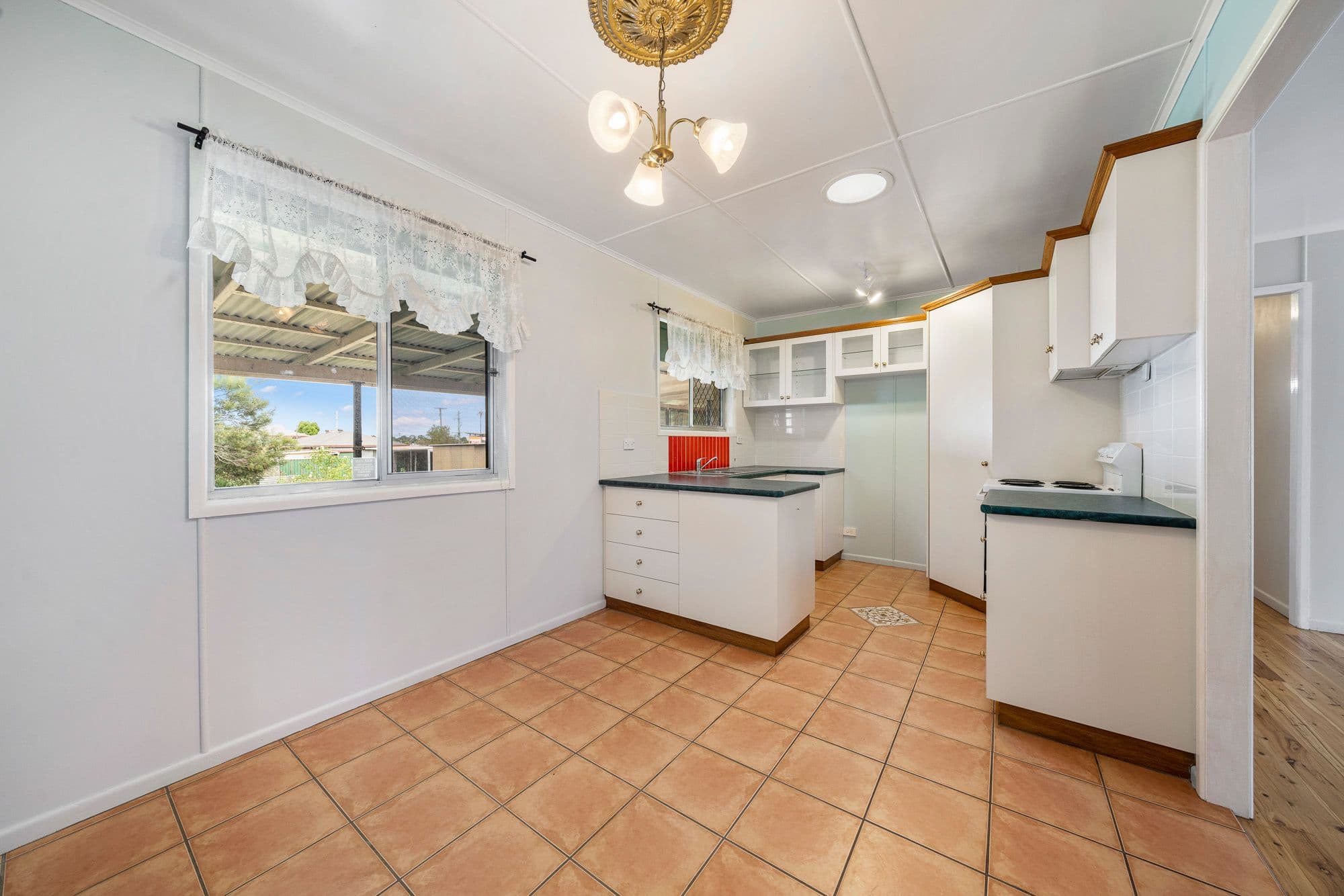 36 Fitzpatrick Street, Wilsonton QLD 4350, Wilsonton - Thumbnail 7