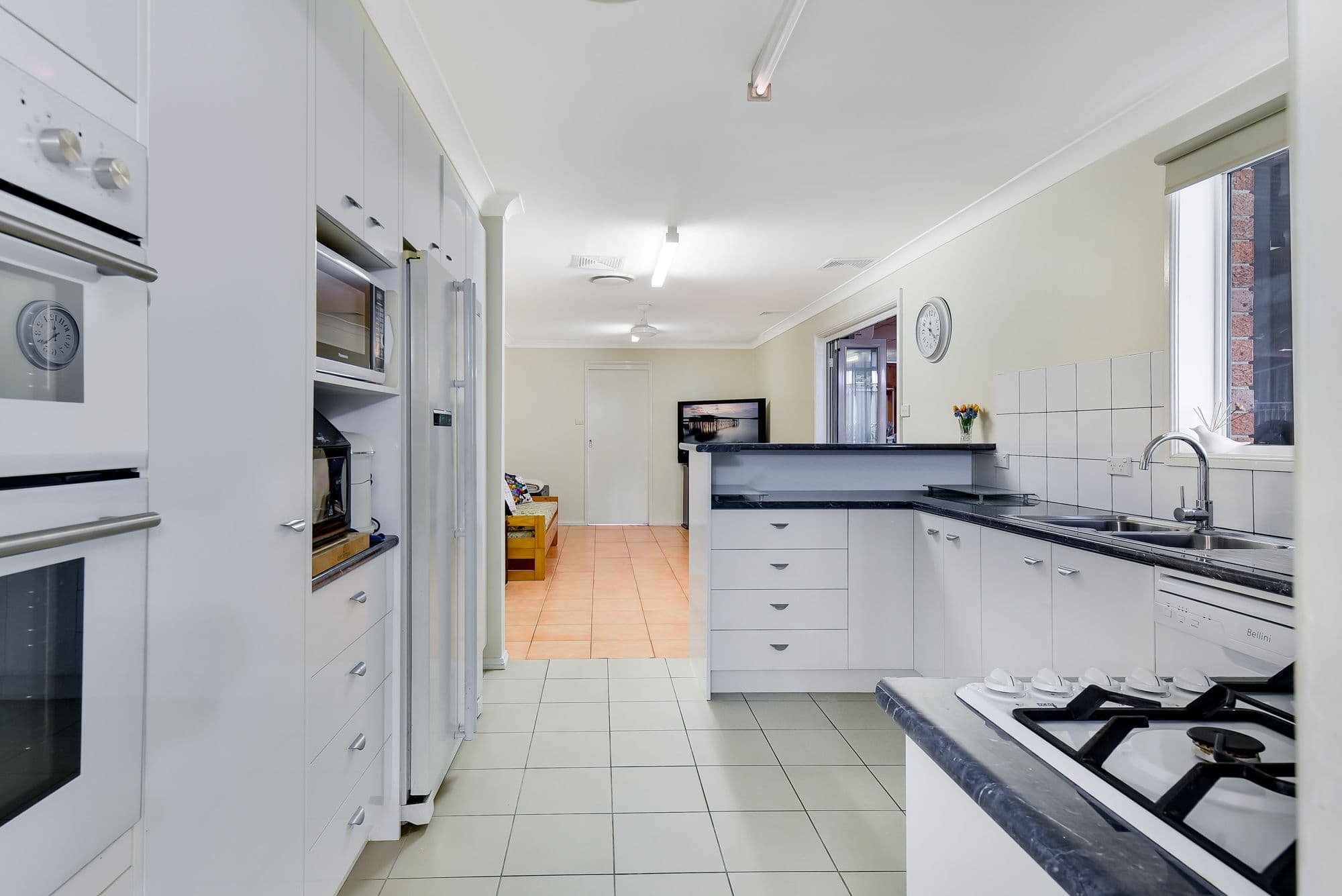 17 Emilia Close, Rosemeadow NSW 2560, Rosemeadow - Thumbnail 3