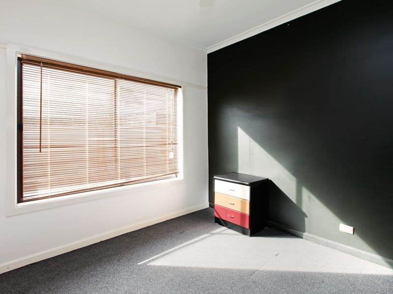 166 Townsend Road, ST ALBANS PARK VIC 3219, St Albans Park - Thumbnail 5