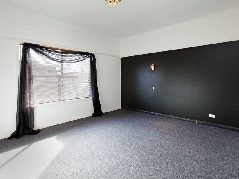 166 Townsend Road, ST ALBANS PARK VIC 3219, St Albans Park - Thumbnail 7