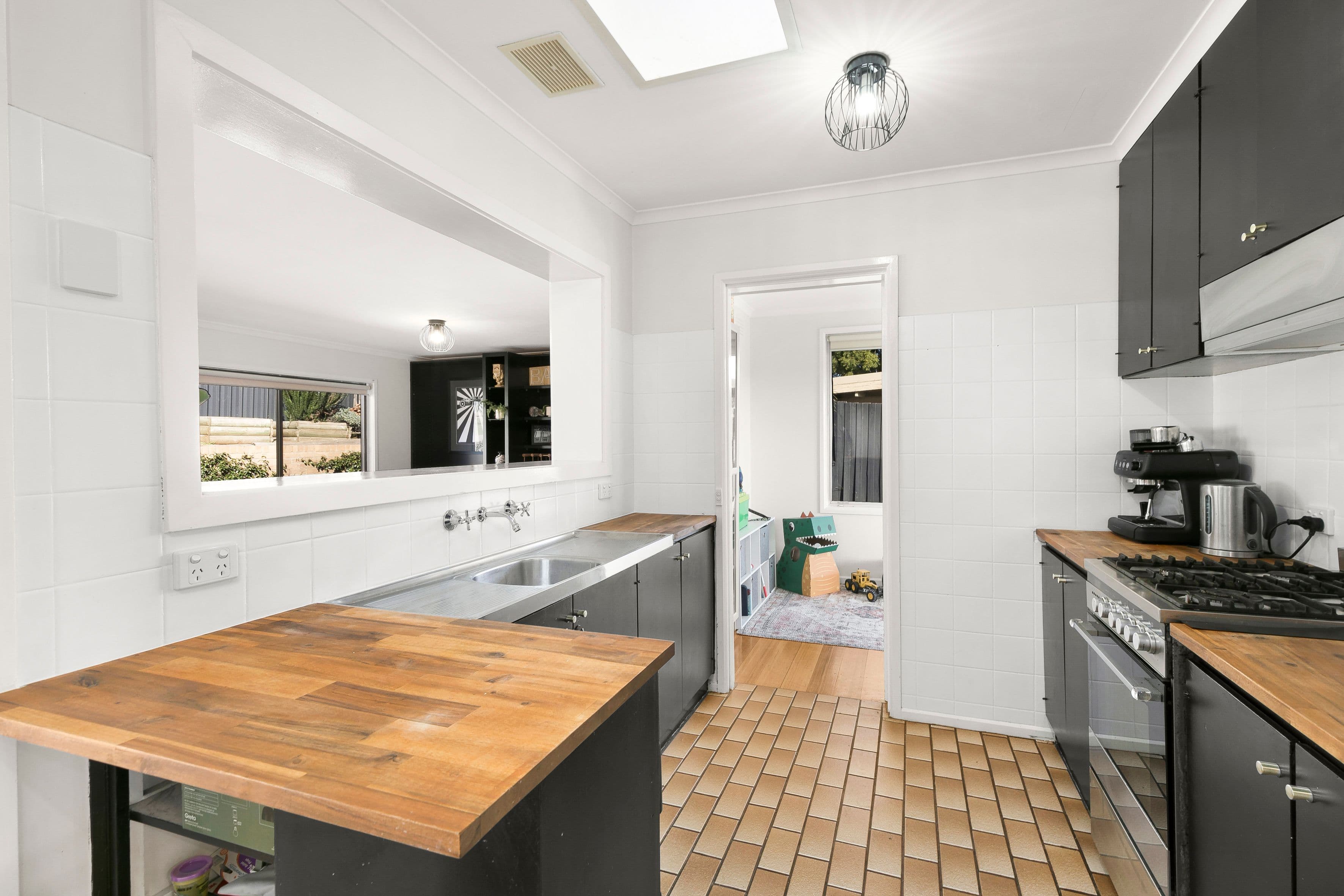 74 Outlook Drive, Glenroy VIC 3046, Glenroy - Thumbnail 5