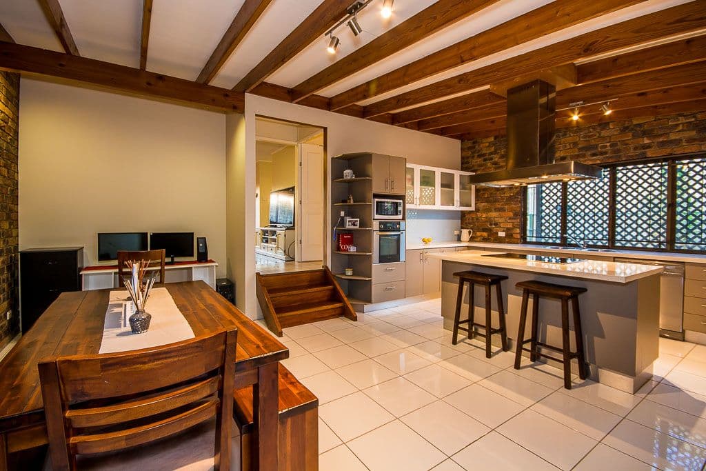 118 Landsboro Avenue, Boondall QLD 4034, Boondall - Thumbnail 3