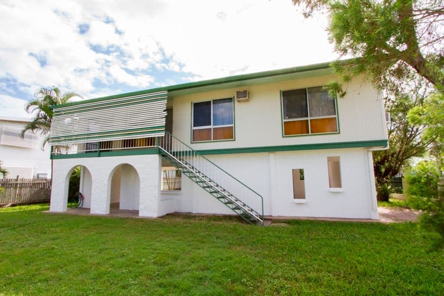 1 Catherine Crescent, KELSO QLD 4815, Kelso - Image 1