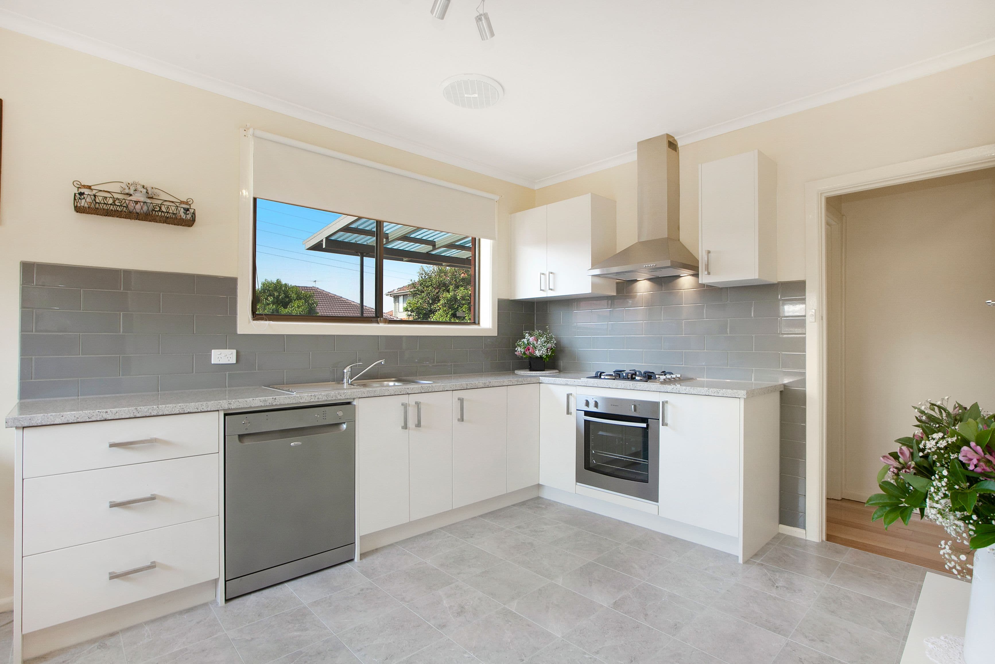 66 Banbury Road, Reservoir VIC 3073, Reservoir - Thumbnail 4