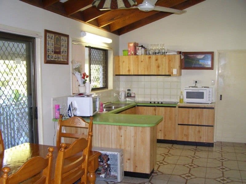 25 Gynther Road, ROTHWELL QLD 4022, Rothwell - Thumbnail 2