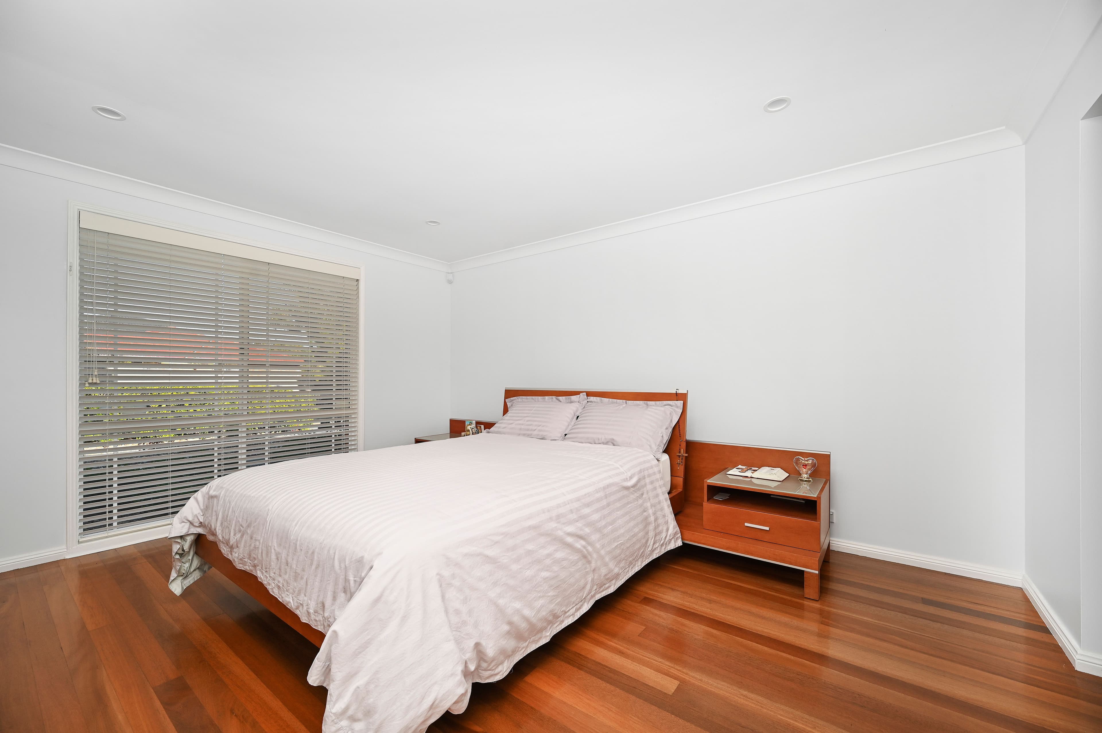 137 Edinburgh Circuit, Cecil Hills NSW 2171, Cecil Hills - Thumbnail 2