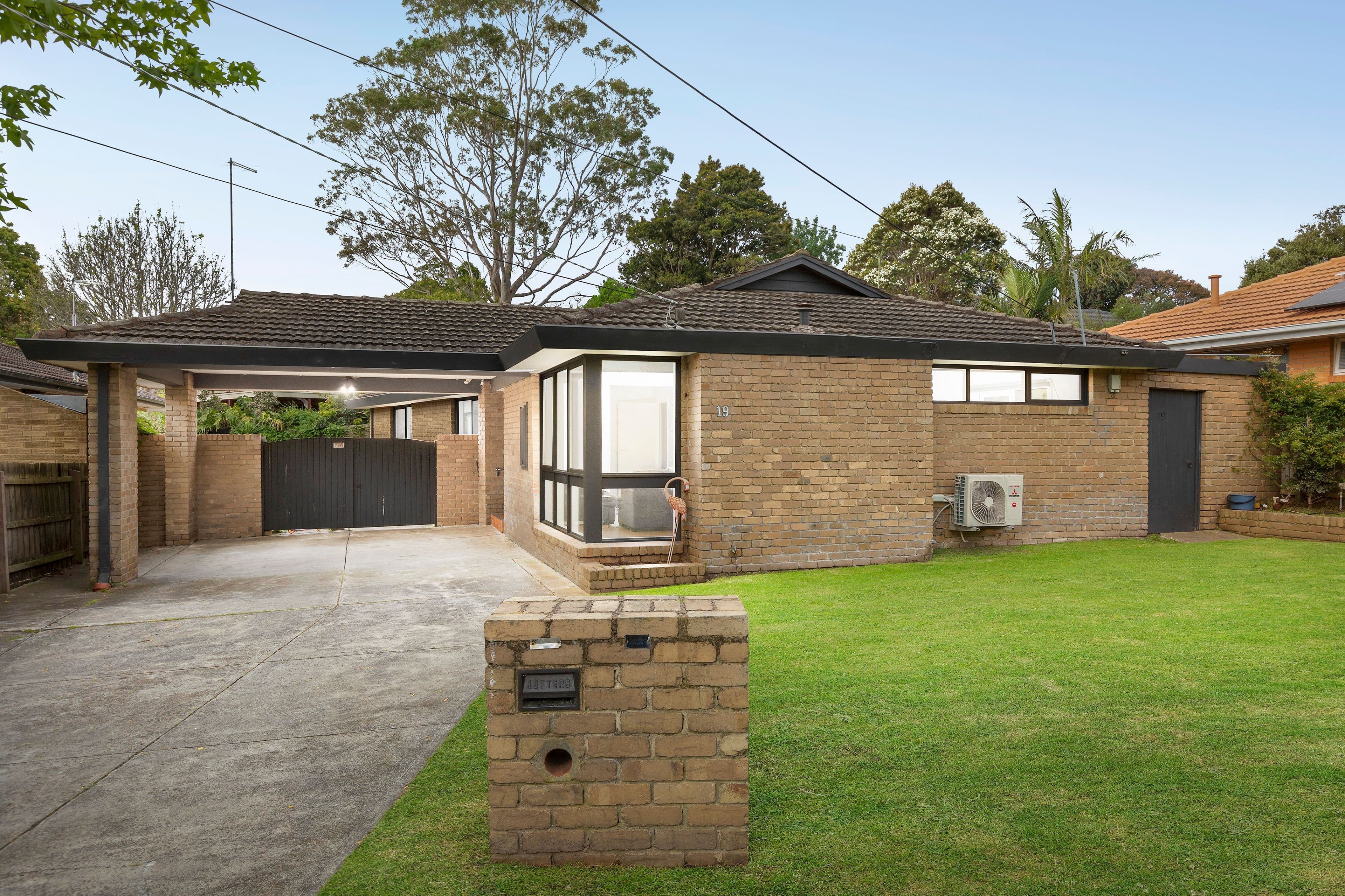 19 Wangarra Road, Frankston VIC 3199, Frankston - Image 1