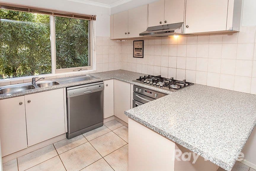 8A Redfield Court, Wheelers Hill VIC 3150, Wheelers Hill - Thumbnail 3