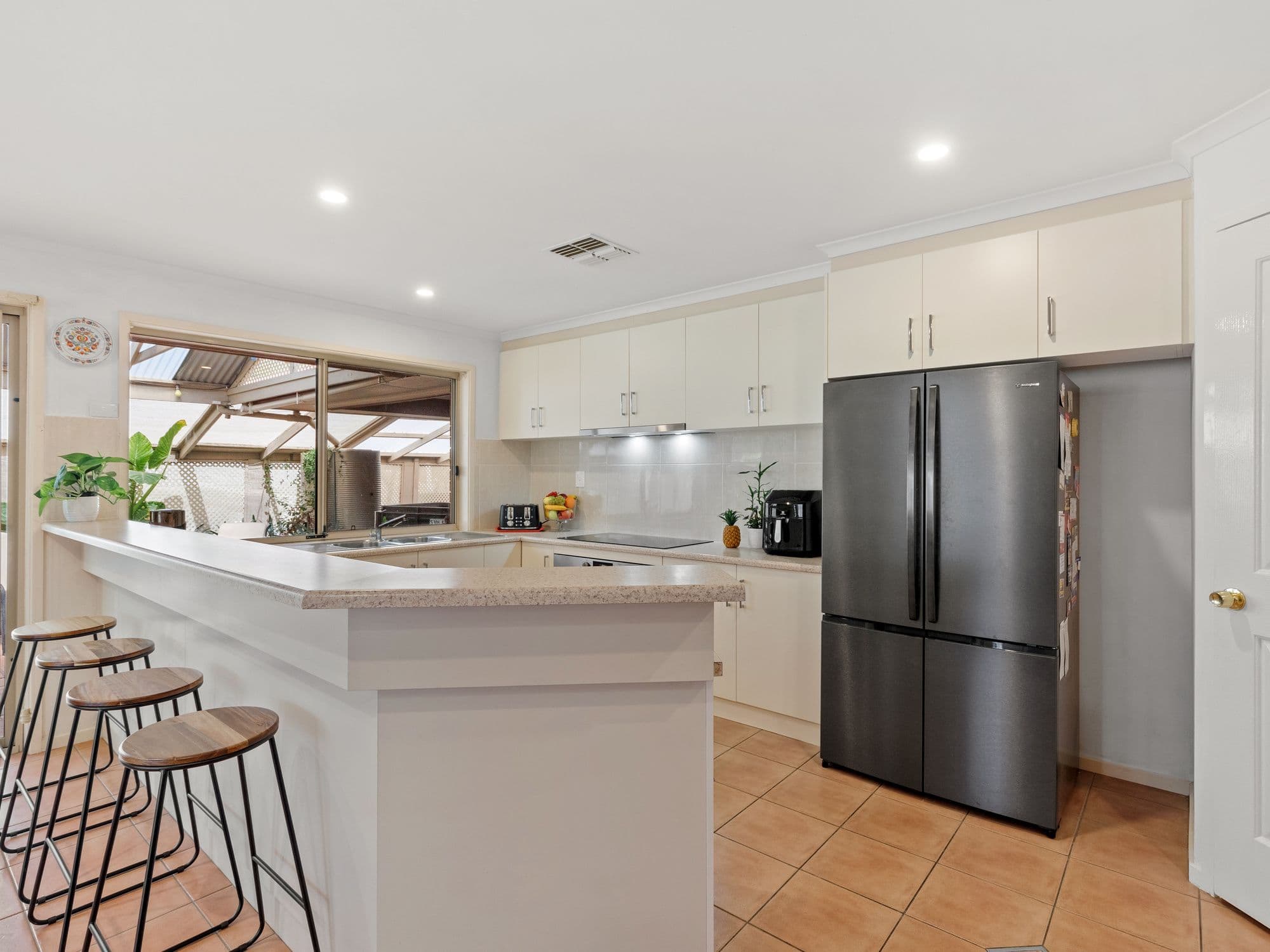 15 Coorumbena Crescent, Morphett Vale SA 5162, Morphett Vale - Thumbnail 7