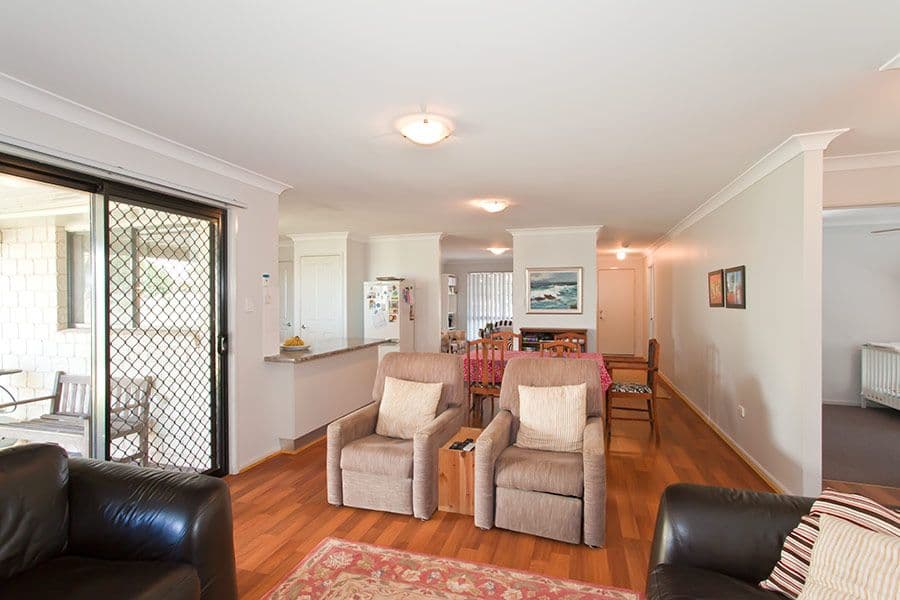 77 Pillar Street, MIDDLE RIDGE QLD 4350, Middle Ridge - Thumbnail 4