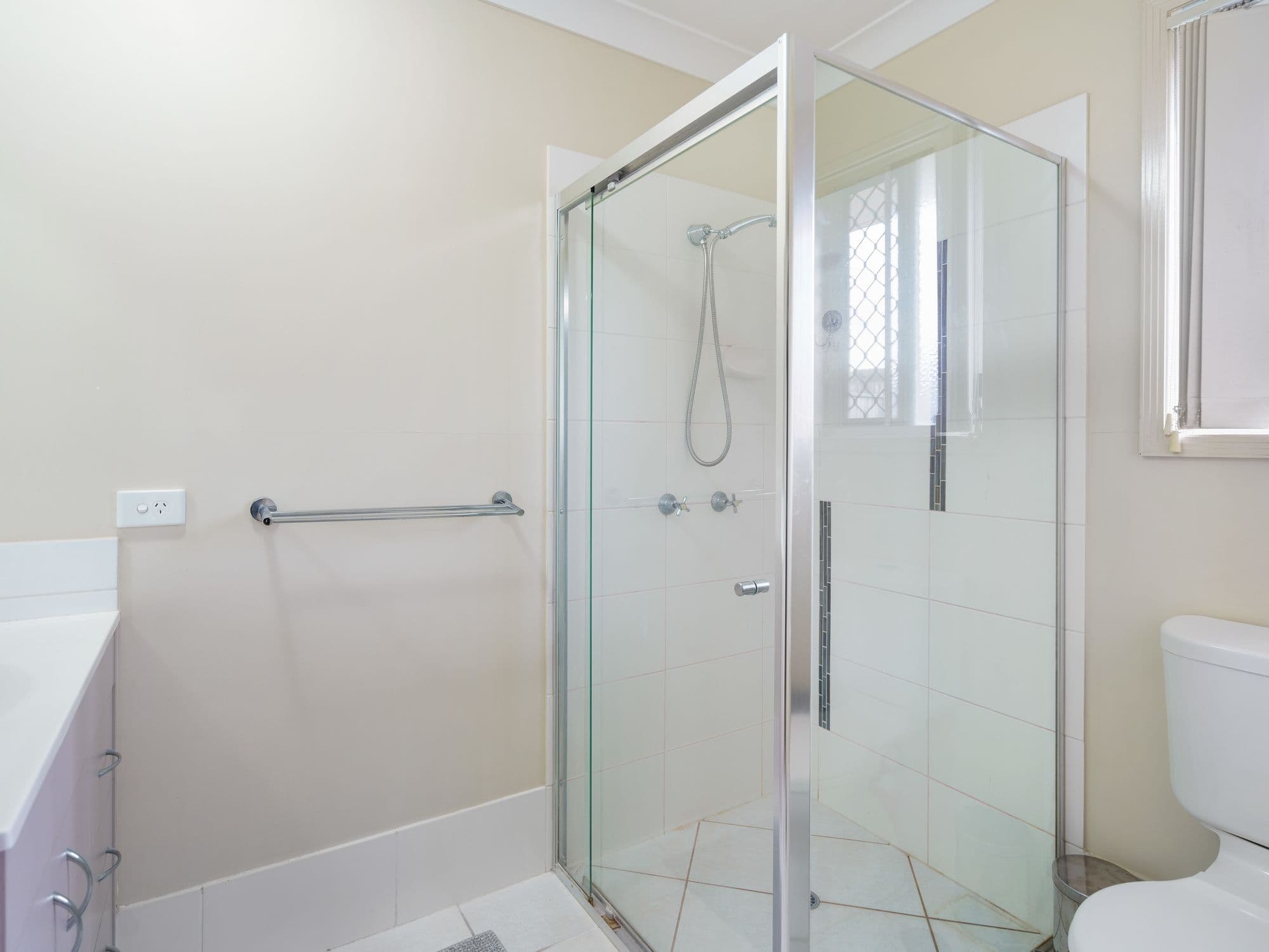 81 Logan Reserve Road, Waterford West QLD 4133, Waterford West - Thumbnail 7