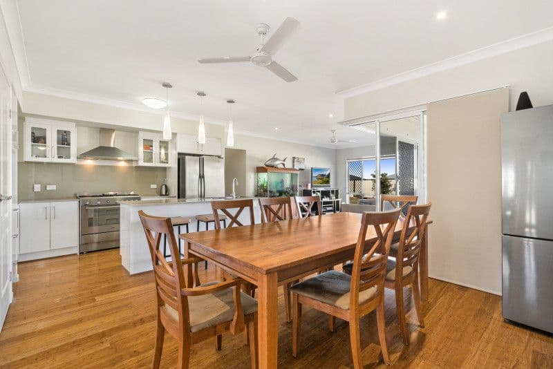 71 Dan Street, Karalee QLD 4306, Karalee - Thumbnail 2