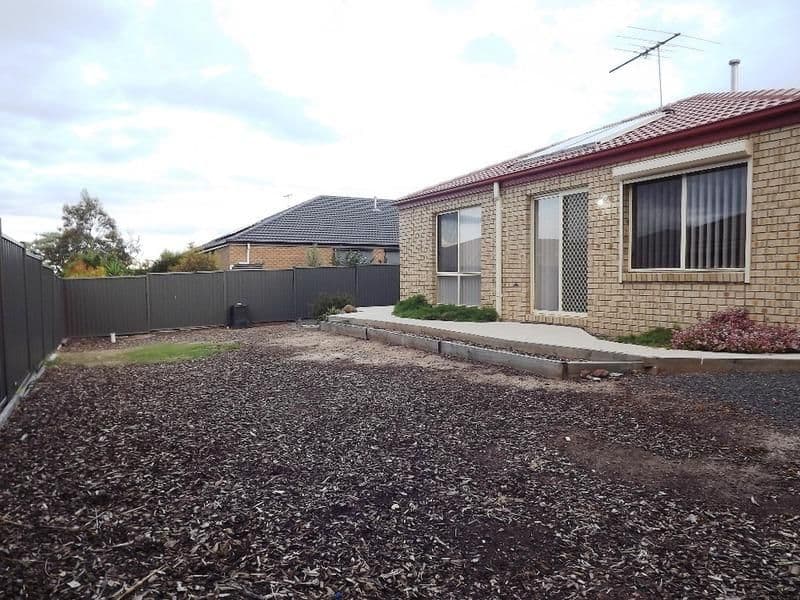 100 West Meadows Lane, TRUGANINA VIC 3029, Truganina - Thumbnail 7