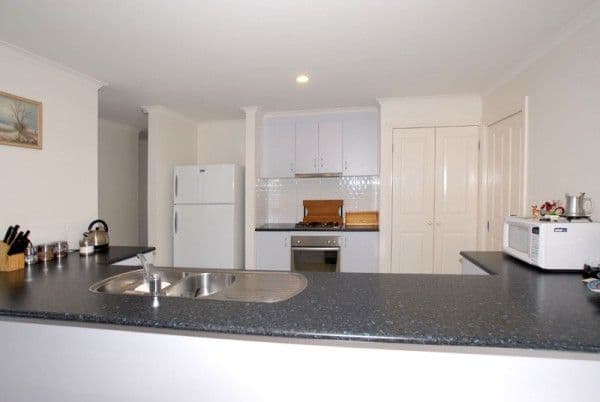 44 Edinburgh Drive, SKYE VIC 3977, Skye - Thumbnail 2