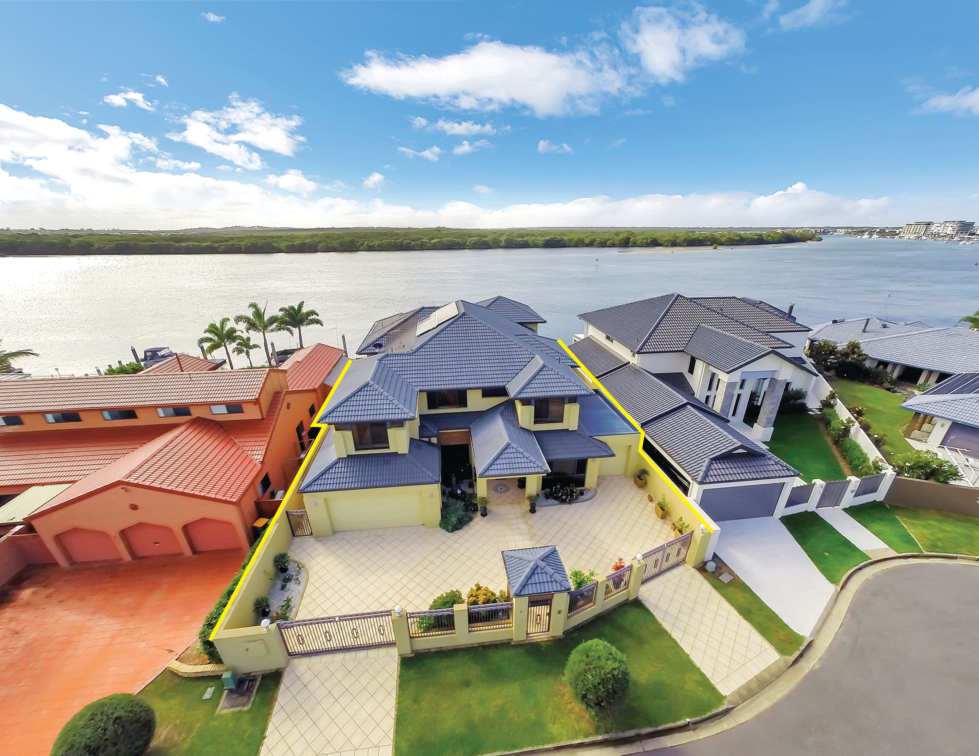 5 Arrowsmith Court, Paradise Point QLD 4216, Paradise Point - Thumbnail 6