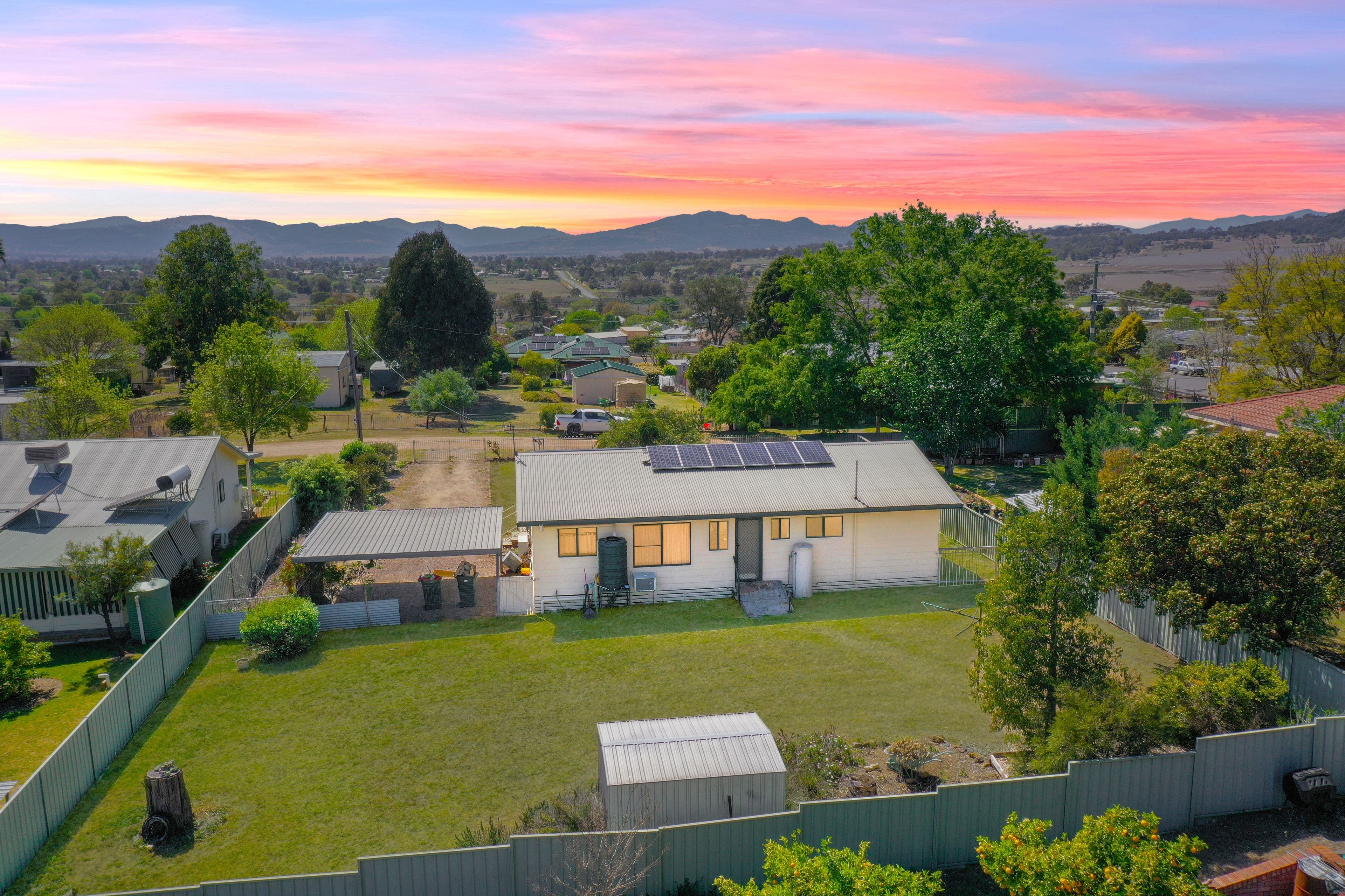 2 Nicholl Avenue, Quirindi NSW 2343, Quirindi - Thumbnail 2