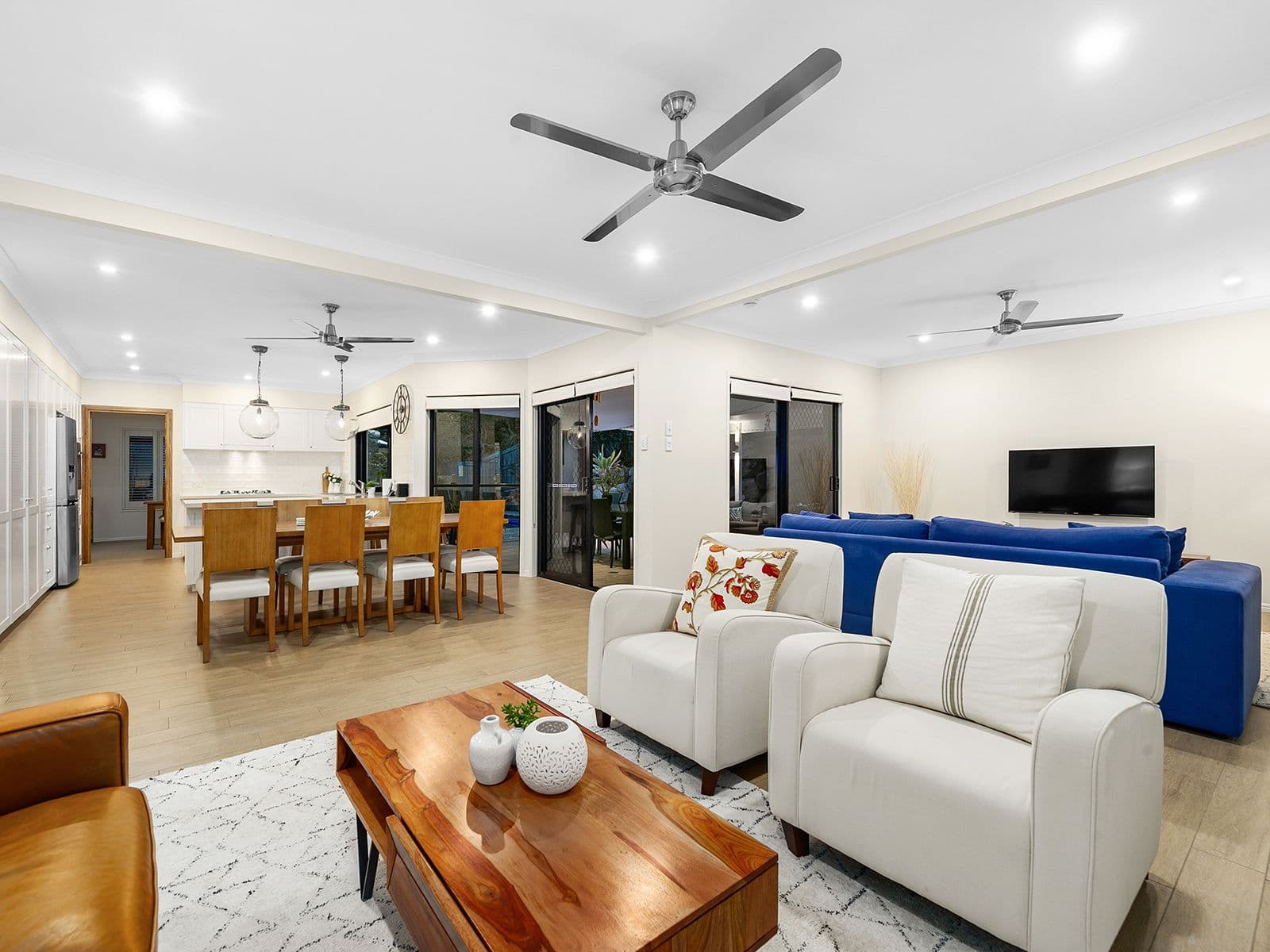 16 Alba Place, Bridgeman Downs QLD 4035, Bridgeman Downs - Thumbnail 3