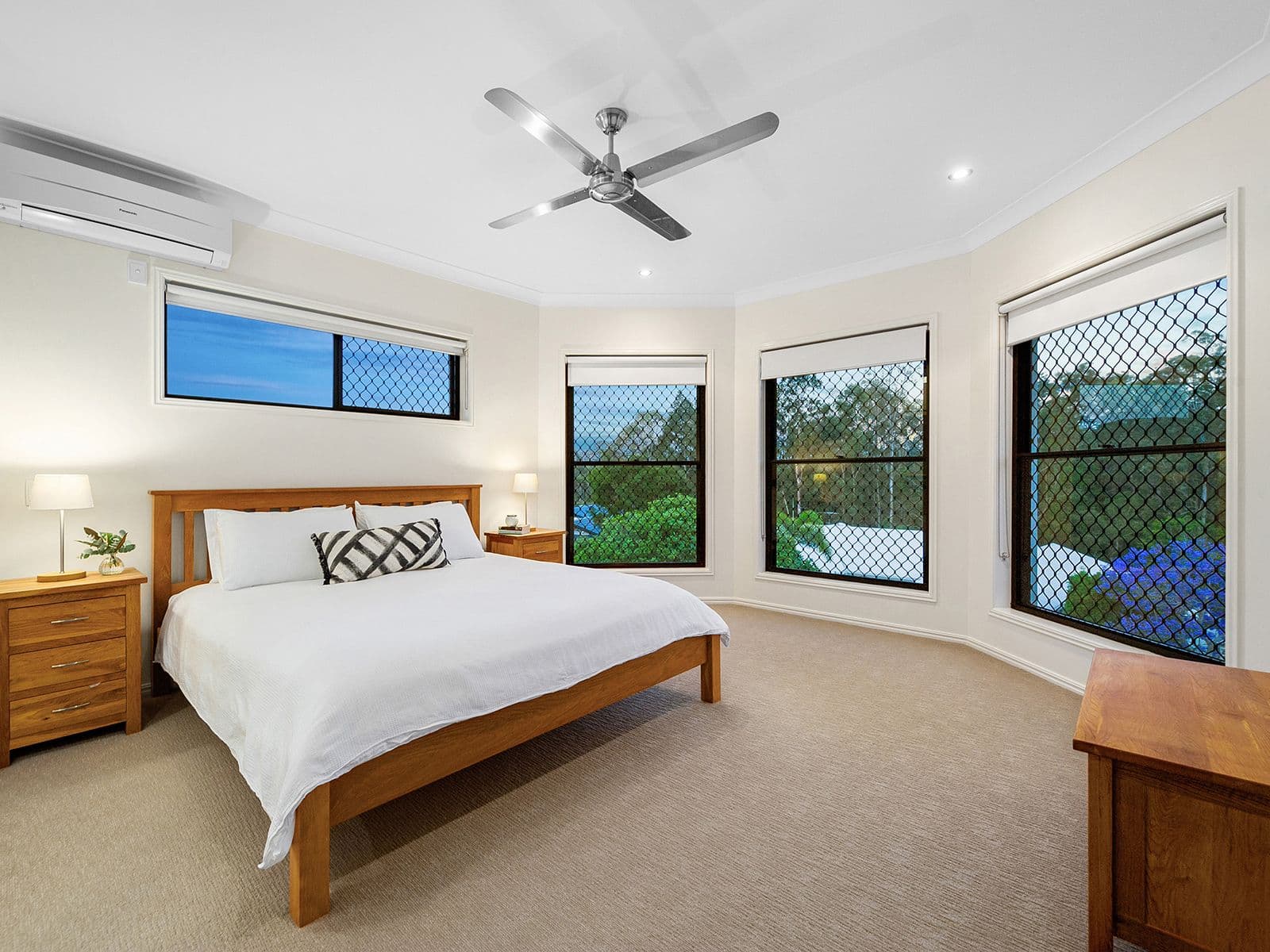 16 Alba Place, Bridgeman Downs QLD 4035, Bridgeman Downs - Thumbnail 8