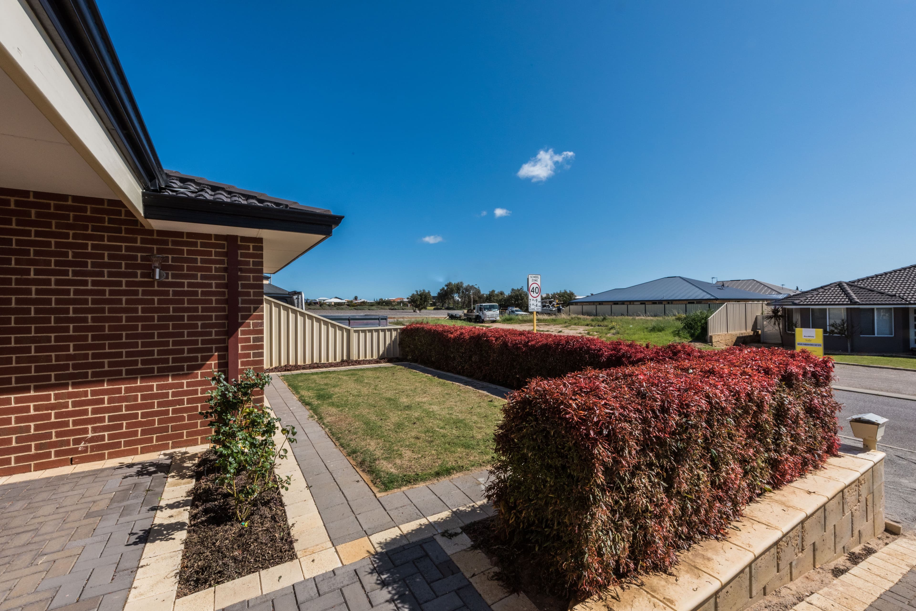 4 Colonen Street, Wandina WA 6530, Wandina - Thumbnail 2