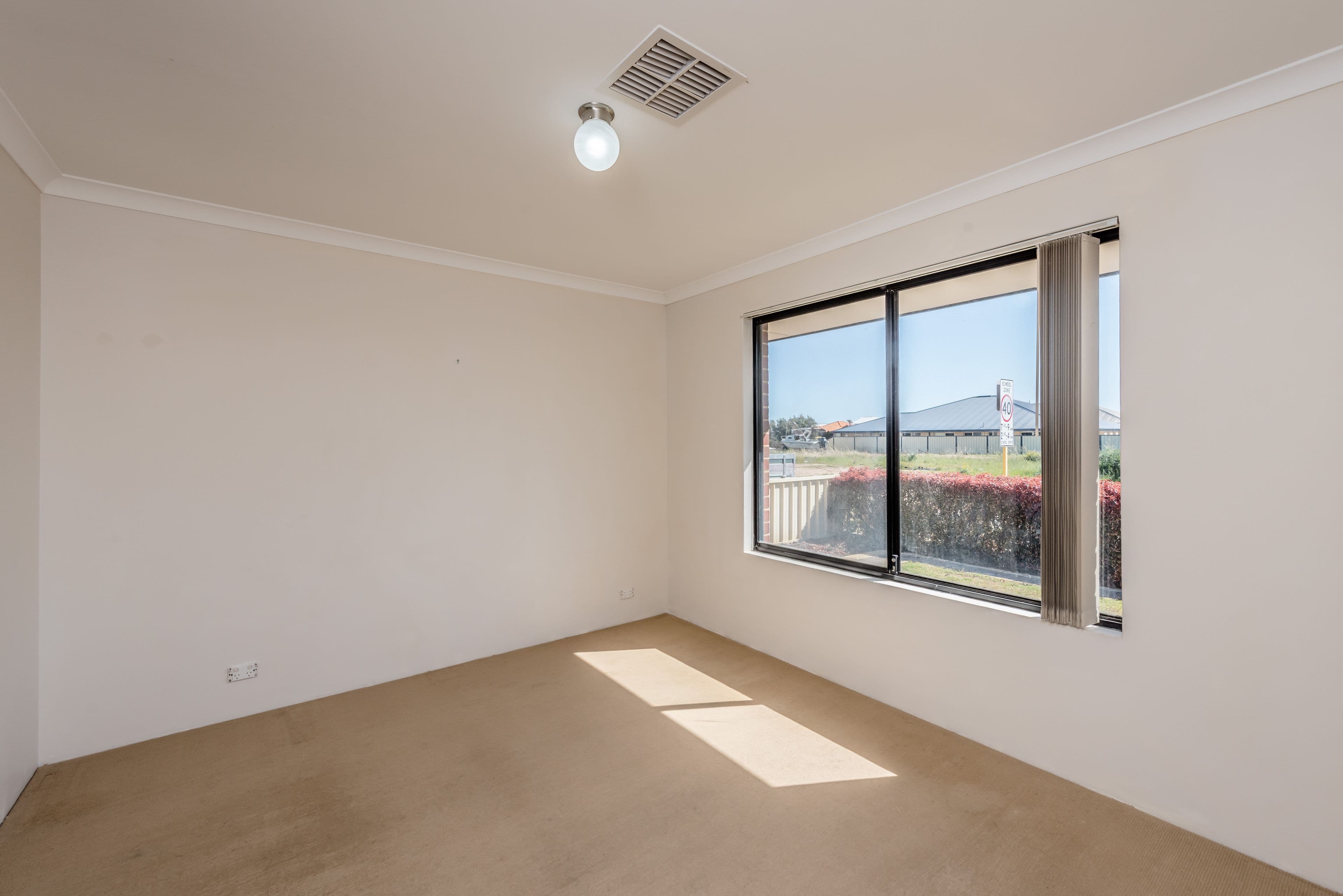 4 Colonen Street, Wandina WA 6530, Wandina - Thumbnail 8