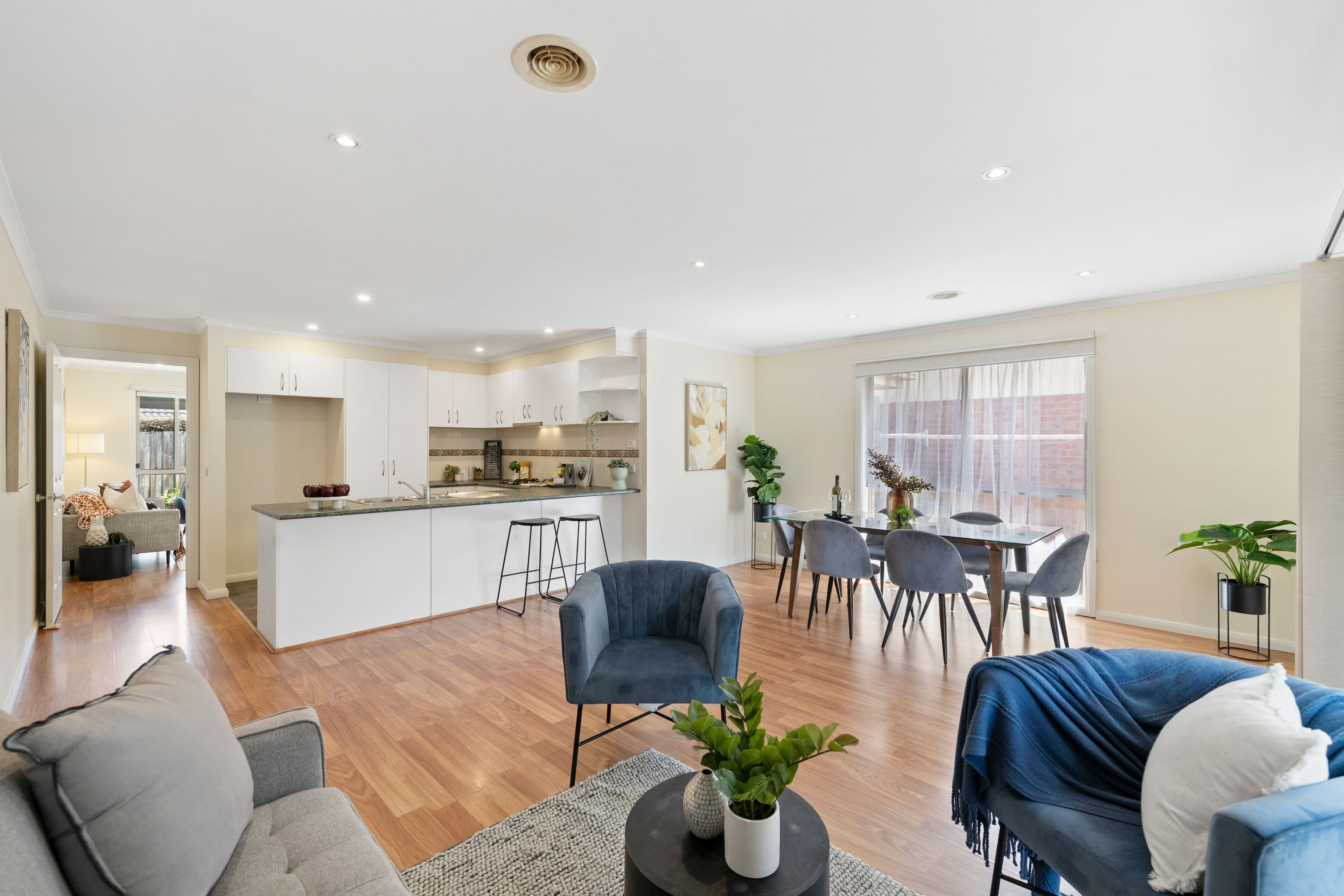 8 Falconer Road, Boronia VIC 3155, Boronia - Thumbnail 2