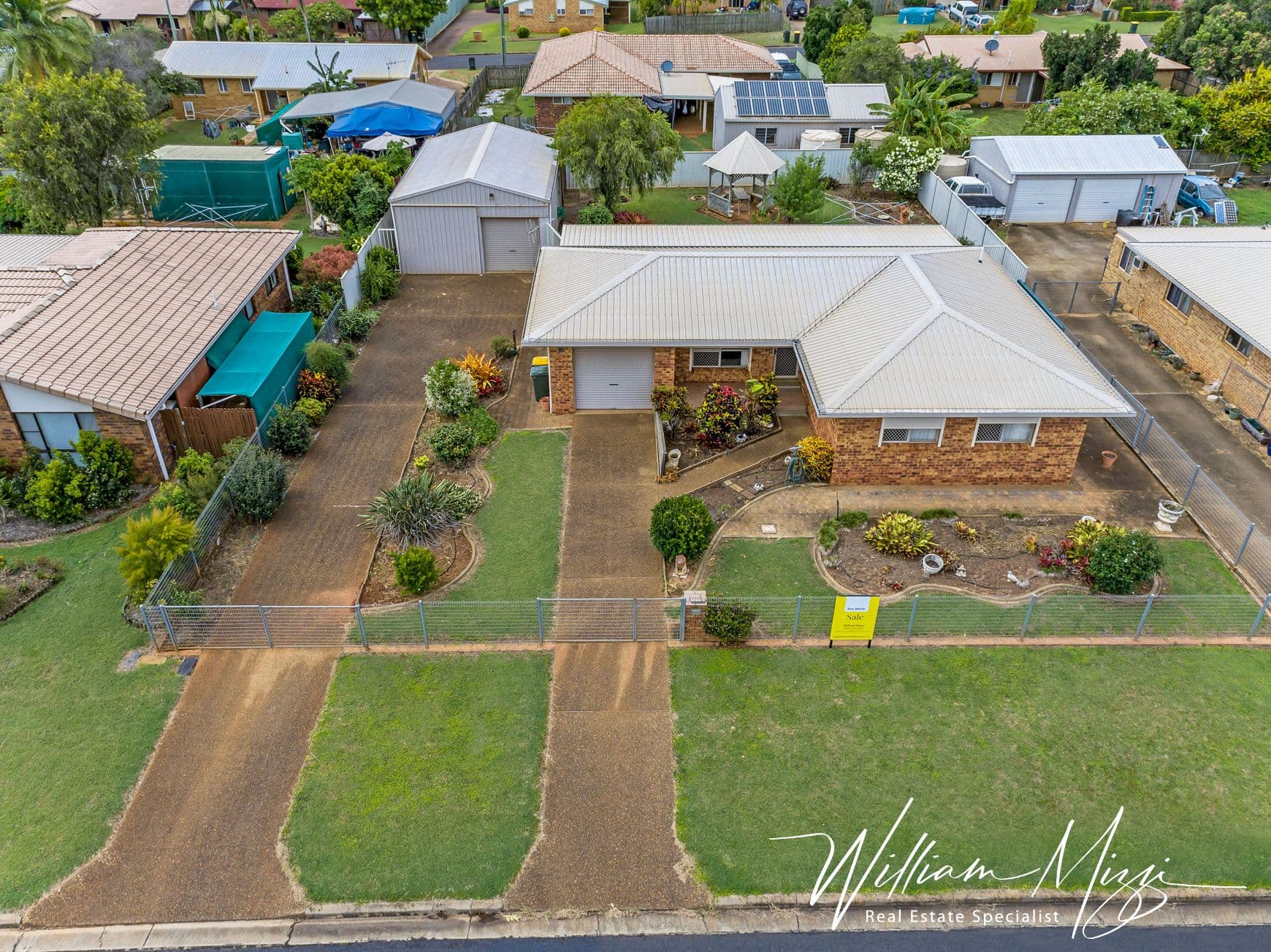 15 Ferny Avenue, Avoca QLD 4670, Avoca - Thumbnail 2