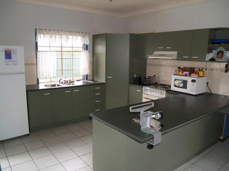 18 Drayton Street, LAIDLEY QLD 4341, Laidley - Thumbnail 2