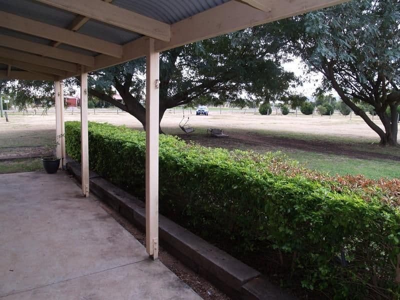 18 Drayton Street, LAIDLEY QLD 4341, Laidley - Thumbnail 6