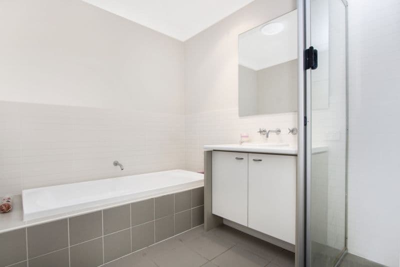 28 Cadman Avenue, WEST HOXTON NSW 2171, West Hoxton - Thumbnail 7