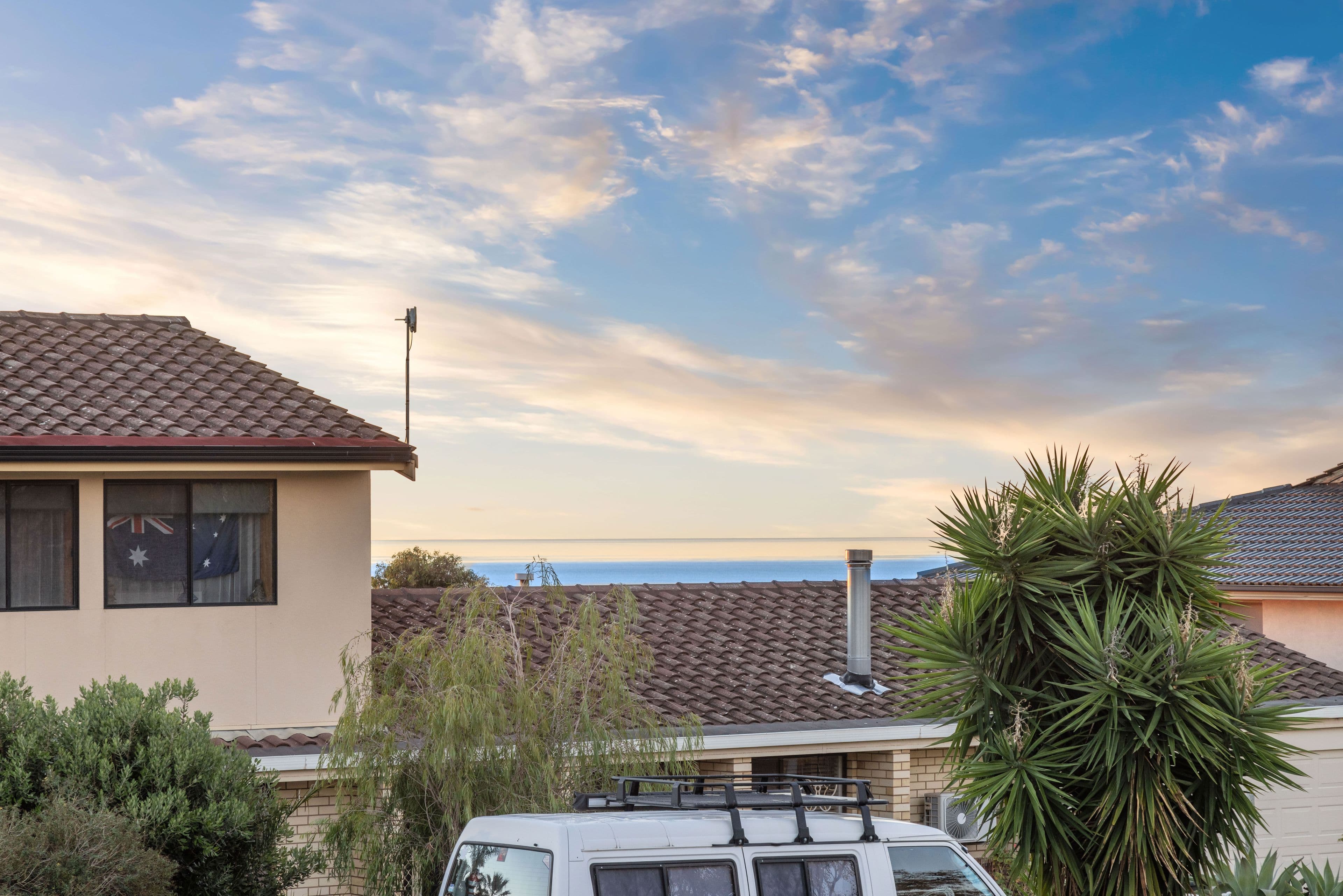 10 Intrepid Crescent, Hallett Cove SA 5158, Hallett Cove - Thumbnail 3
