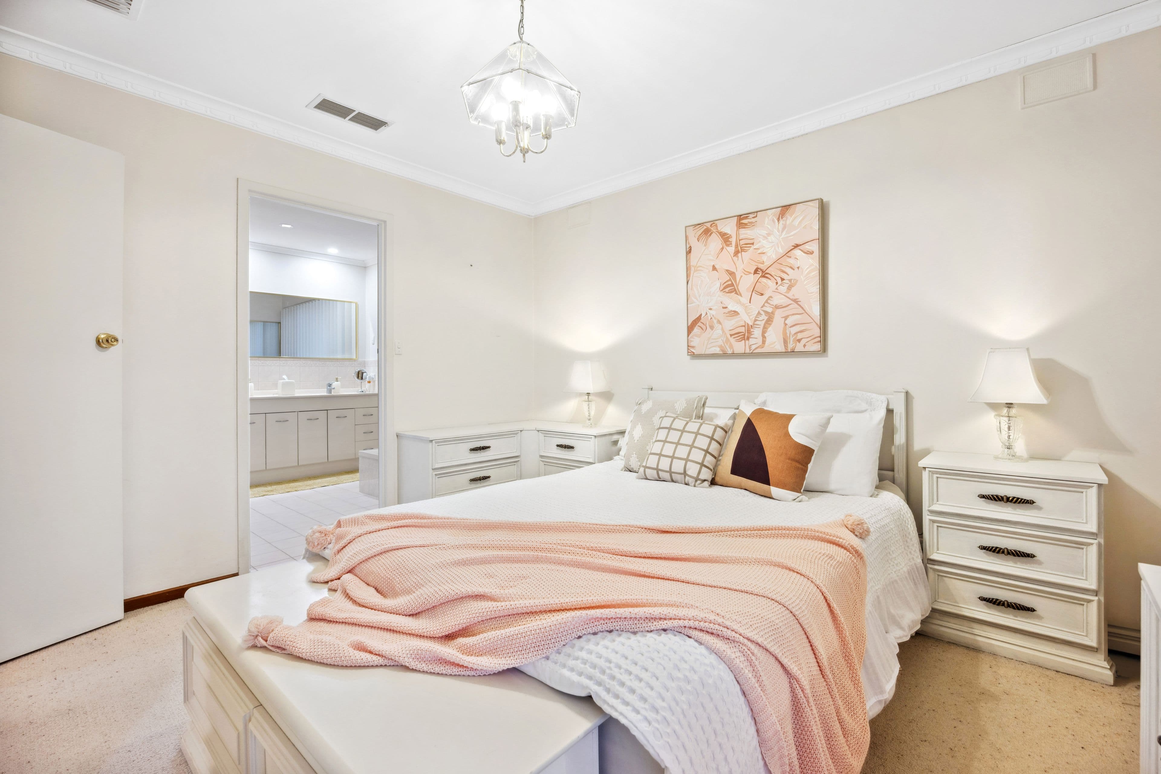 10 Intrepid Crescent, Hallett Cove SA 5158, Hallett Cove - Thumbnail 8