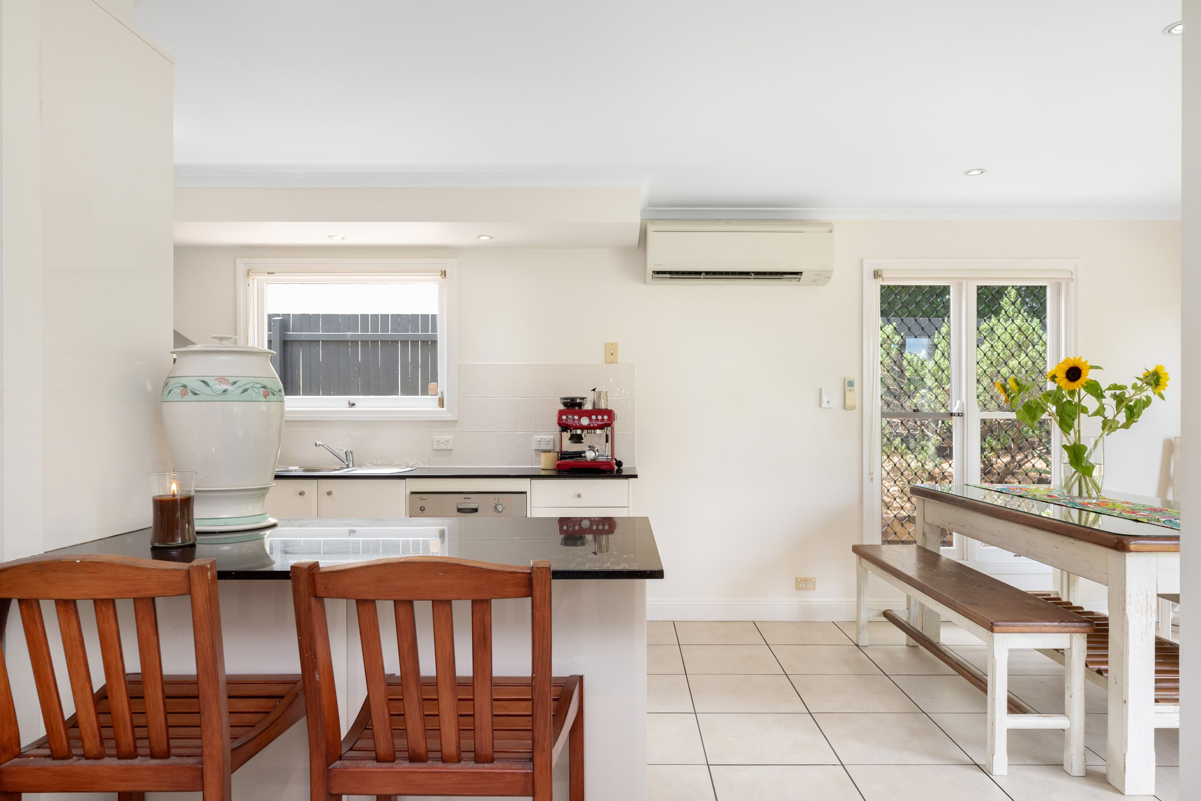 104 Barlow Street, Clayfield QLD 4011, Clayfield - Thumbnail 5