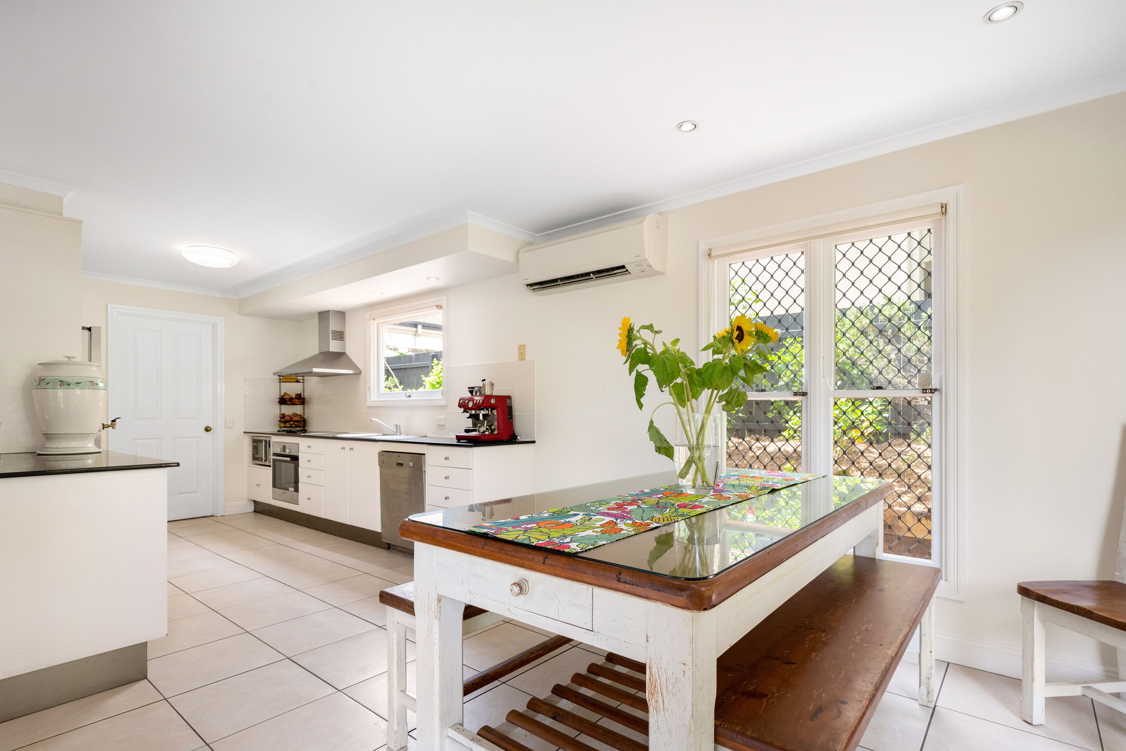 104 Barlow Street, Clayfield QLD 4011, Clayfield - Thumbnail 6