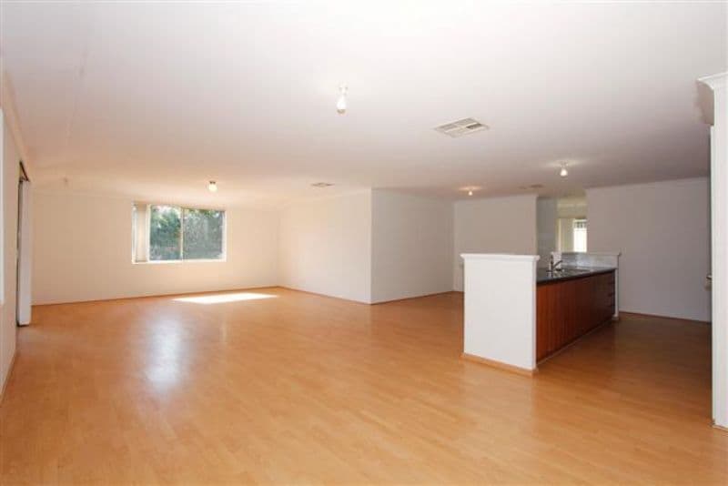 17 Figtree Drive, CANNING VALE WA 6155, Canning Vale - Thumbnail 7