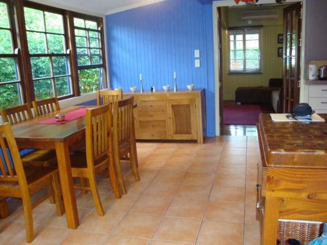 95 Englefield Road, OXLEY QLD 4075, Oxley - Thumbnail 5