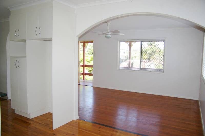 10 Parsons Street, ROTHWELL QLD 4022, Rothwell - Thumbnail 2
