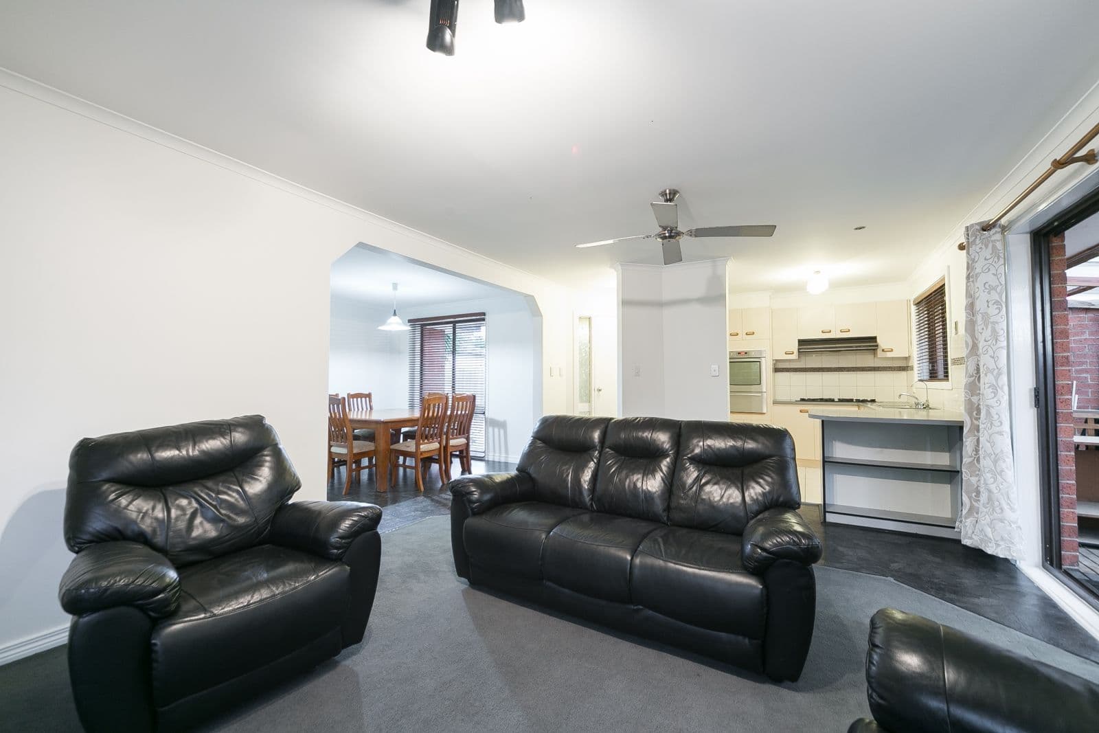 37 Alexander Street, Hallam VIC 3803, Hallam - Thumbnail 4