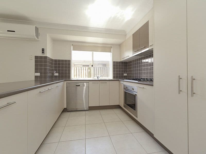 40 Elvena Circuit, Little Mountain QLD 4551, Little Mountain - Thumbnail 2