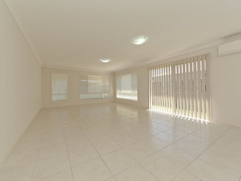 40 Elvena Circuit, Little Mountain QLD 4551, Little Mountain - Thumbnail 4