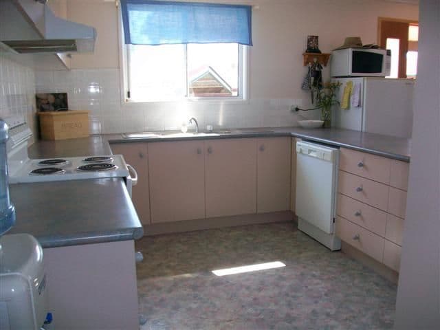 13 Karalee Court, ROMA QLD 4455, Roma - Thumbnail 5