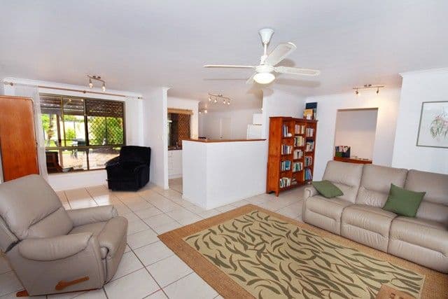 19 Lady Musgrave Drive, MOUNTAIN CREEK QLD 4557, Mountain Creek - Thumbnail 6